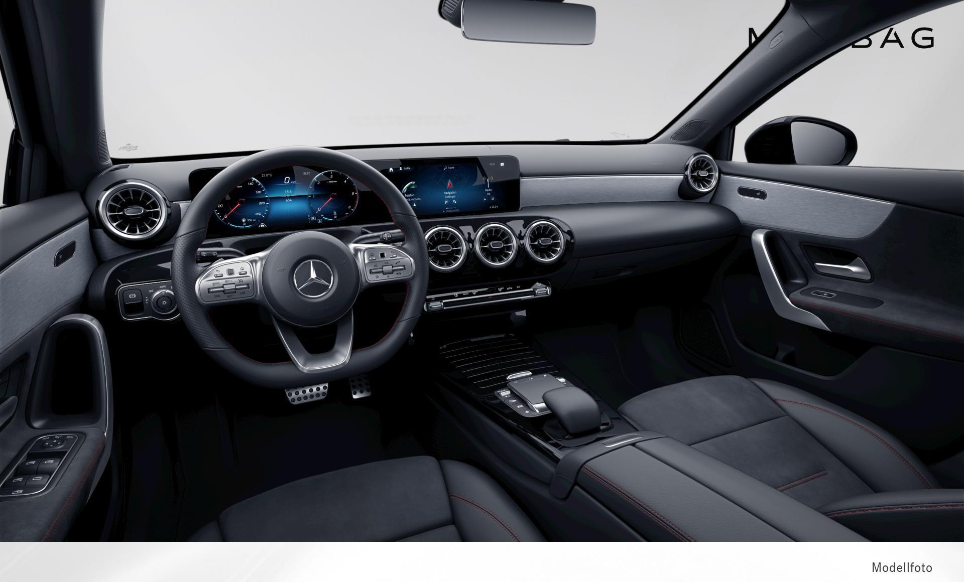 Mercedes-Benz - A 180 d AMG Line